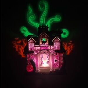 Bath & Body Works Halloween Haunted House Night Light Wallflower